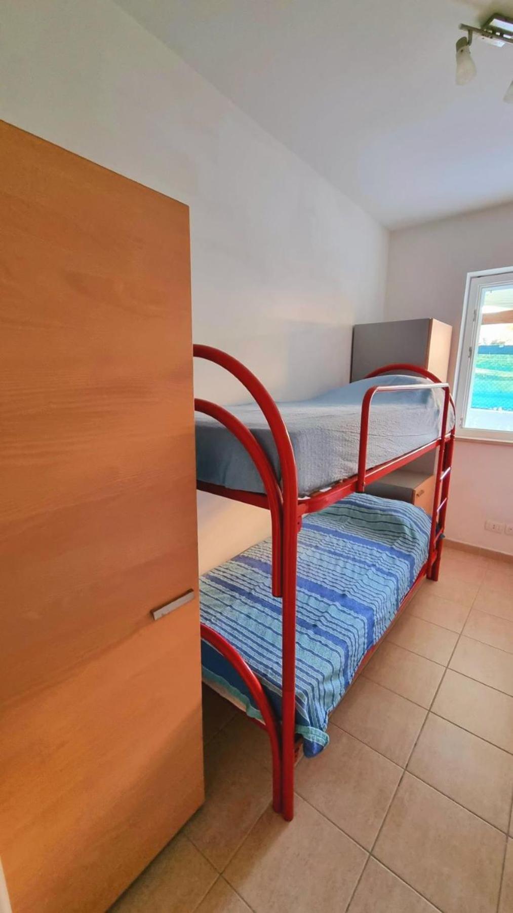 Appartamenti Mac, Trilocali Vicino Al Mare Con Posto Auto Marcelli Exterior foto